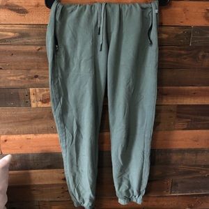 Army green sweatpants joggers